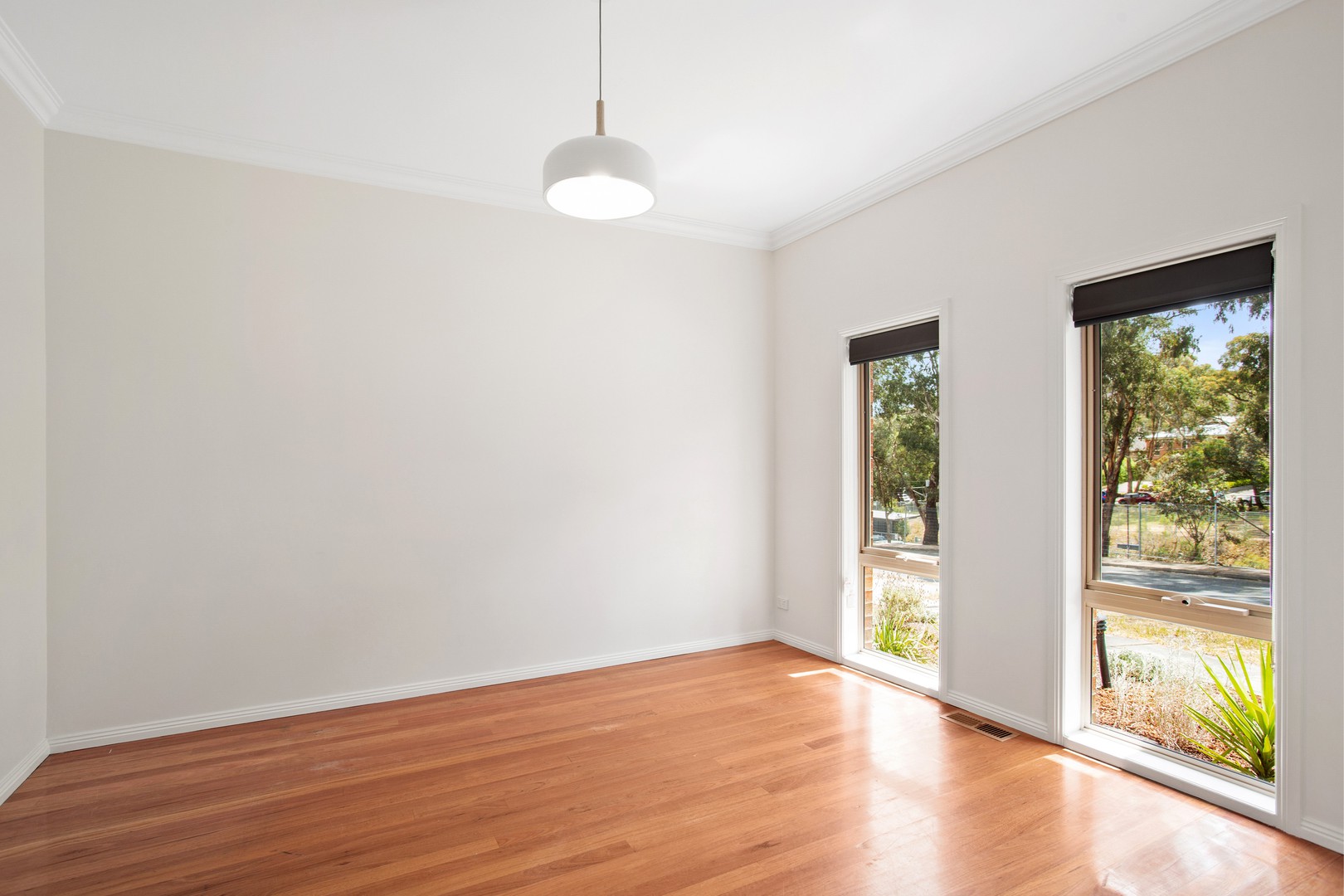 24 Binns St, Montmorency, VIC 3094 - Thumbnail 1 - 31/10/2023