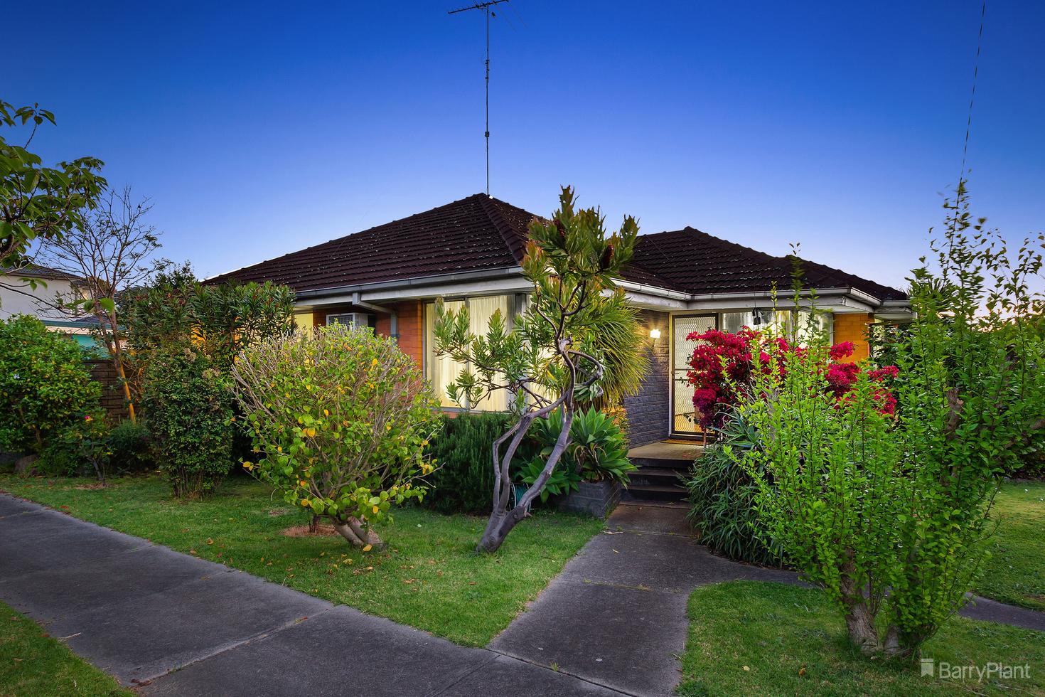 24 Buckingham Crescent, Doncaster, VIC 3108, Doncaster - Thumbnail 8