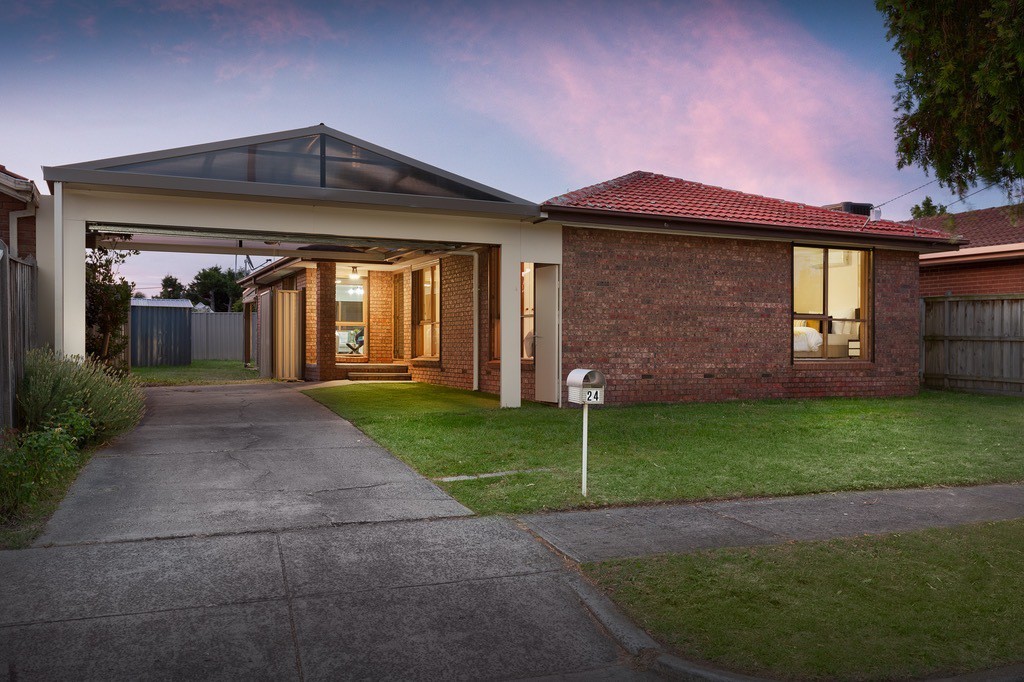 24 Cabinda Drive, Keysborough, VIC 3173