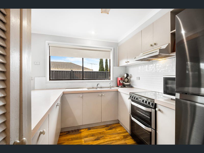 24 Caldermeade Road, Corio, VIC 3214, Corio - Thumbnail 4