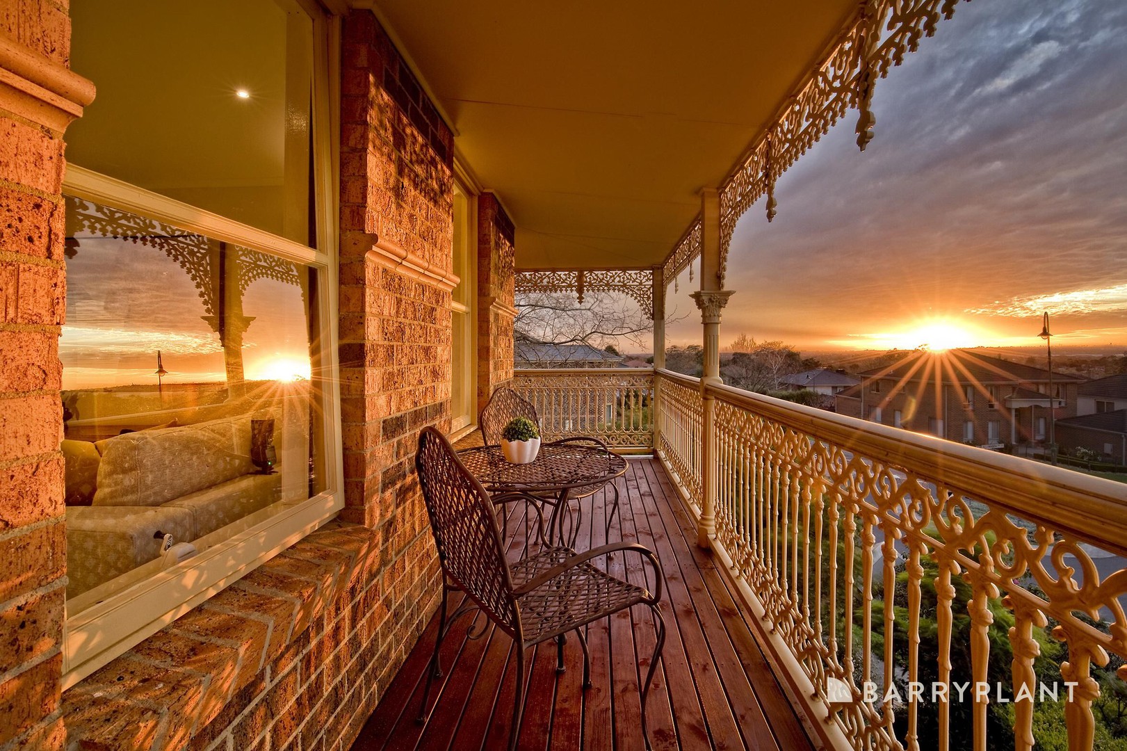 24 Camphor Close, Lysterfield, VIC 3156 - Thumbnail 2 - 29/08/2024