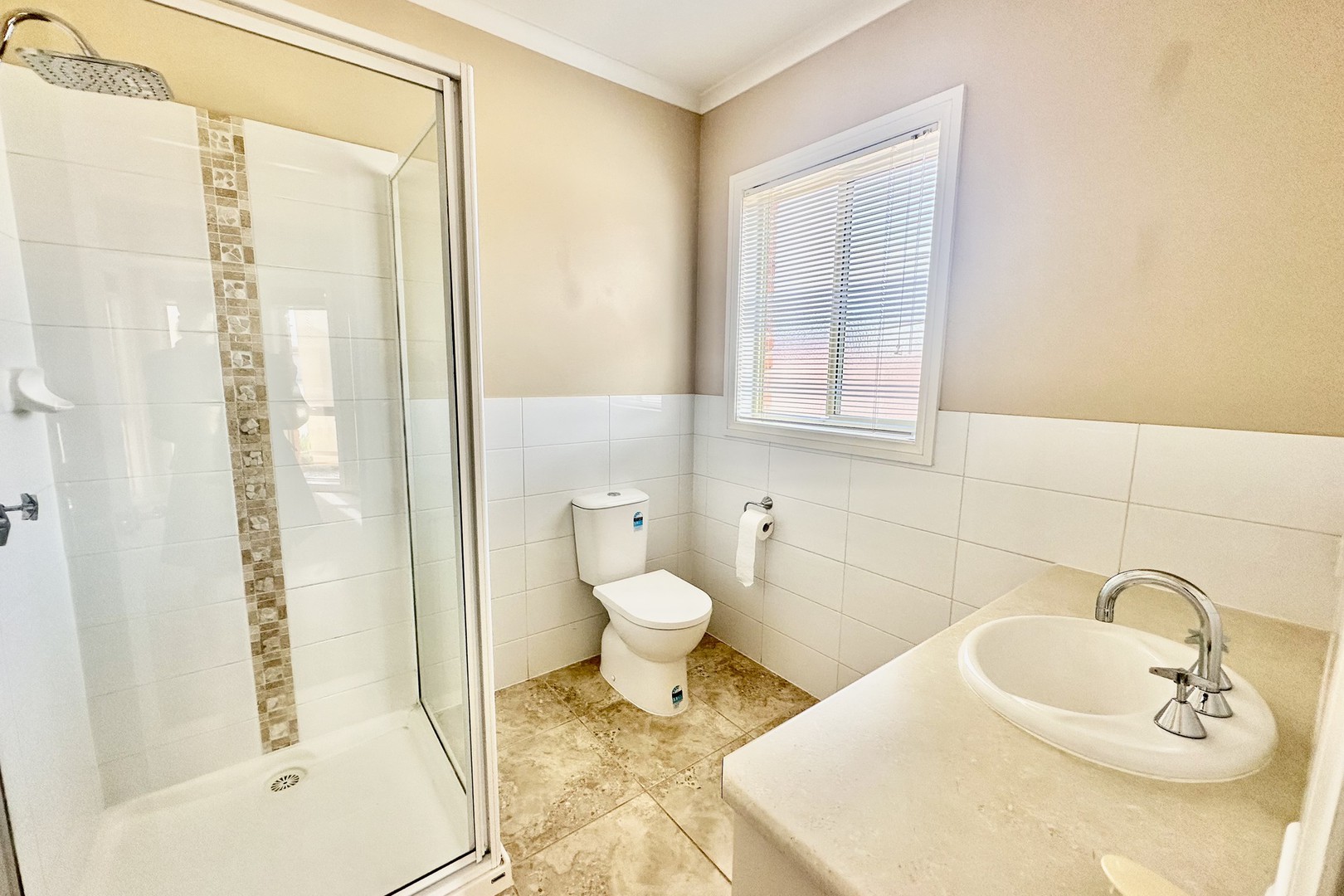 24 Canterbury Drive, Mildura, VIC 3500, Mildura - Thumbnail 6