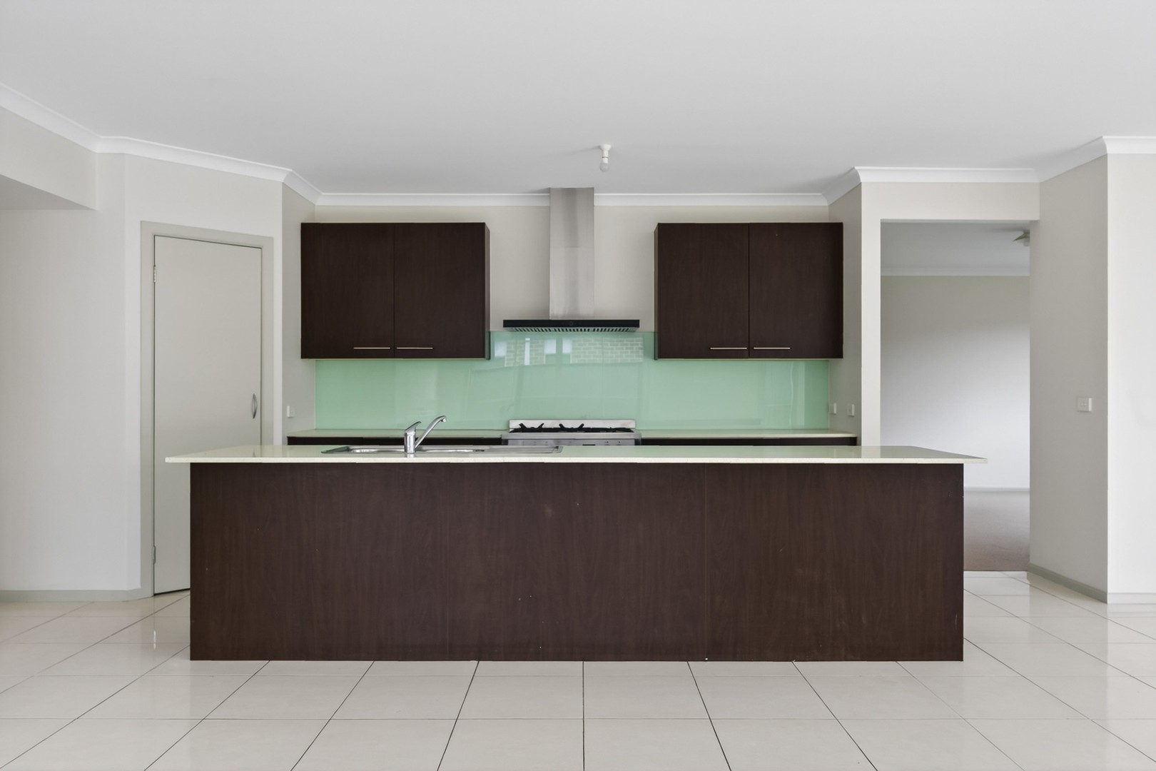 24 Carew Way, Derrimut, VIC 3026 - Thumbnail 2 - 28/04/2026