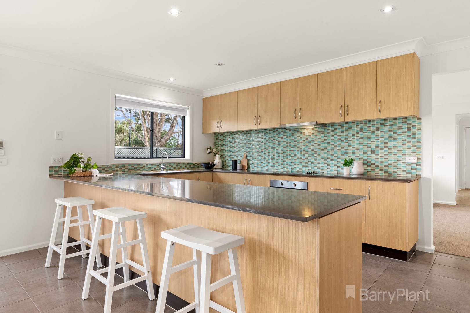 24 Chestnut Chase, Pakenham, VIC 3810, Pakenham - Thumbnail 6