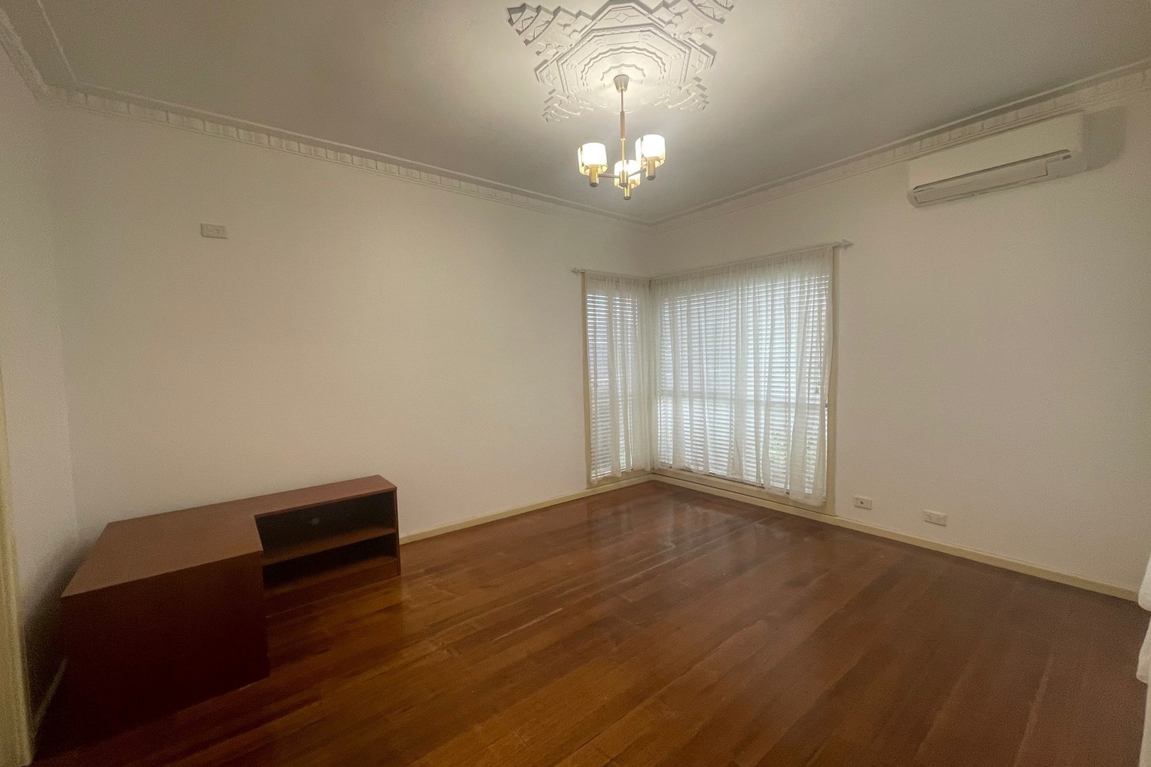 24 Chowne Street, Lalor, VIC 3075, Lalor - Thumbnail 4