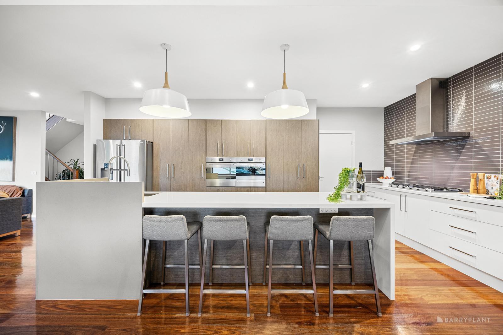 24 Churinga Avenue, Mitcham, VIC 3132, Mitcham - Thumbnail 7