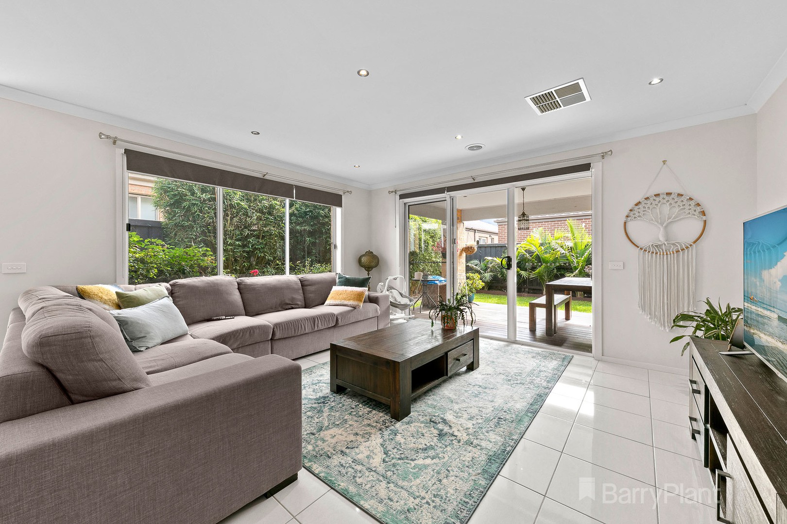 24 Cranbrook Circuit, Officer, VIC 3809, Officer - Thumbnail 6
