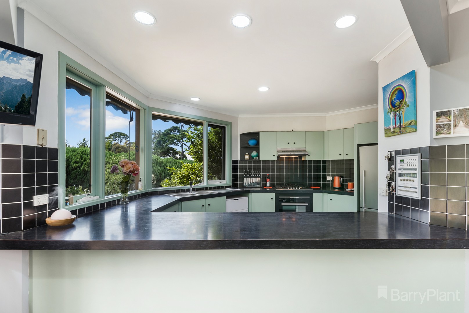 24 Darraweit Road, Wallan, VIC 3756, Wallan - Thumbnail 8