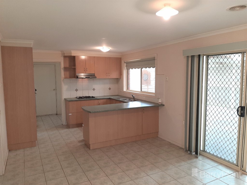 24 Darvell Court, Pakenham, VIC 3810, Pakenham - Thumbnail 3