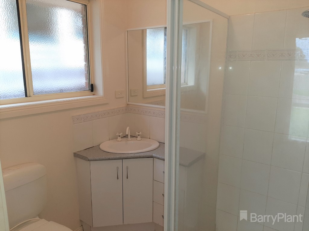 24 Darvell Court, Pakenham, VIC 3810, Pakenham - Thumbnail 5