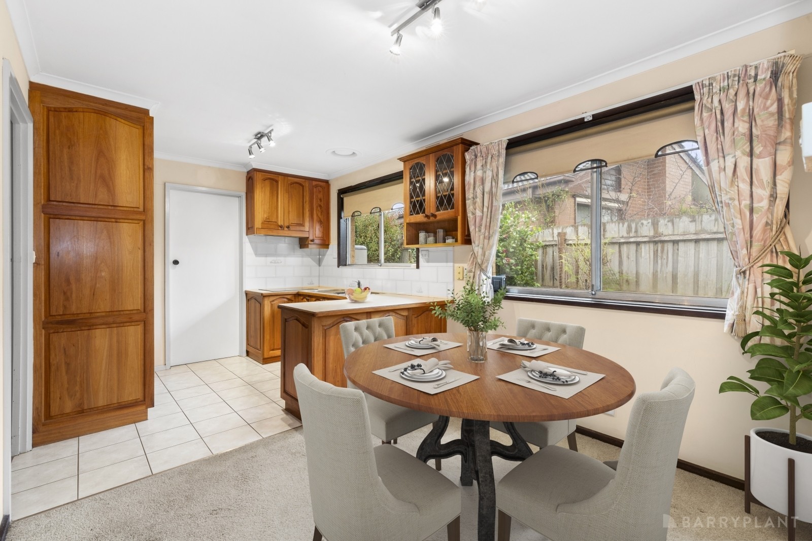 24 Downard Crescent, Dandenong North, VIC 3175, Dandenong North - Thumbnail 3