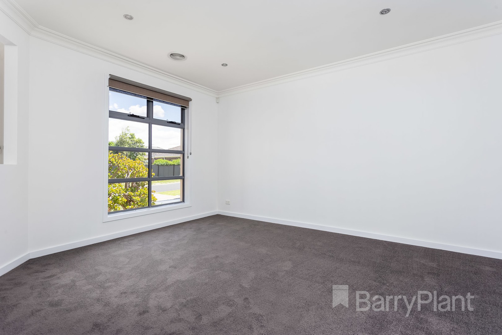 24 Drysdale Crescent, Point Cook, VIC 3030, Point Cook - Thumbnail 2