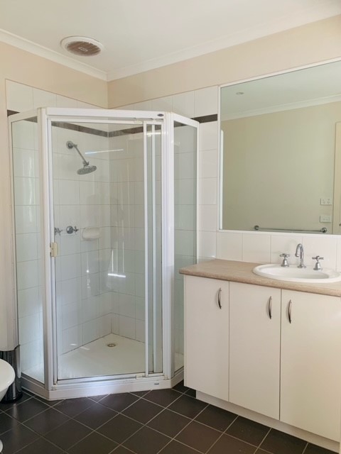 24 Durack Circuit, Taylors Hill, VIC 3037, Taylors Hill - Thumbnail 3