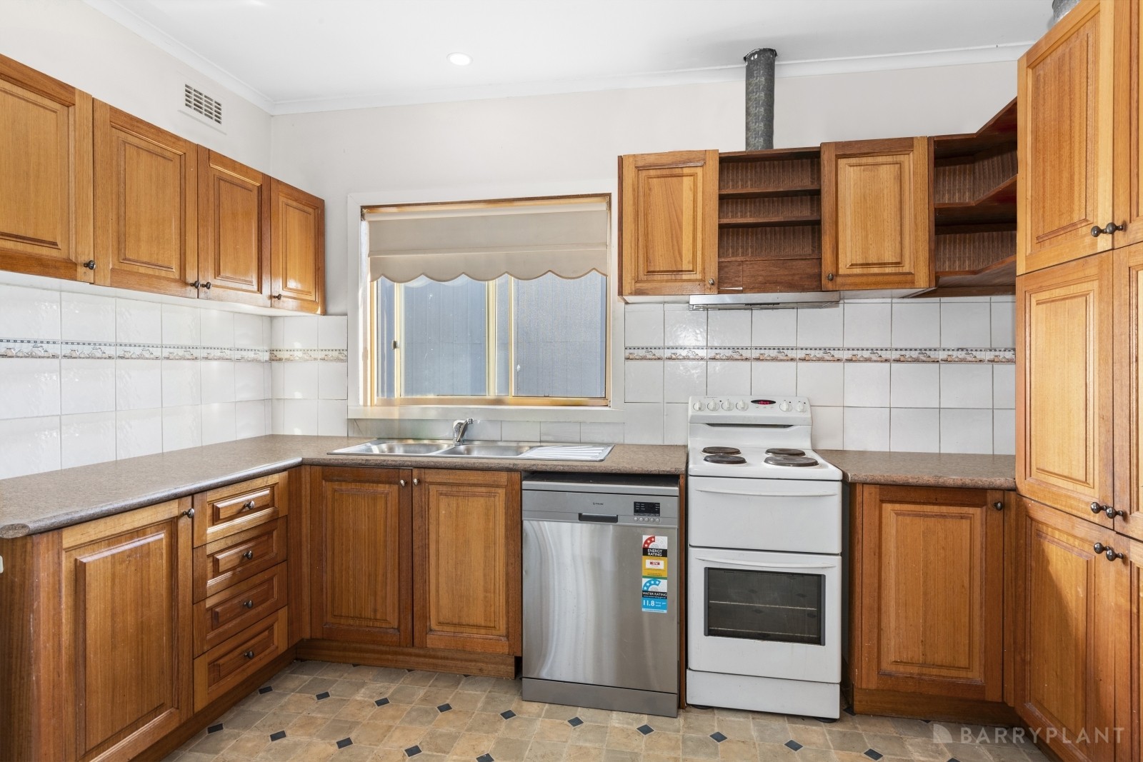 24 Edward Avenue, Dandenong, VIC 3175, Dandenong - Thumbnail 3