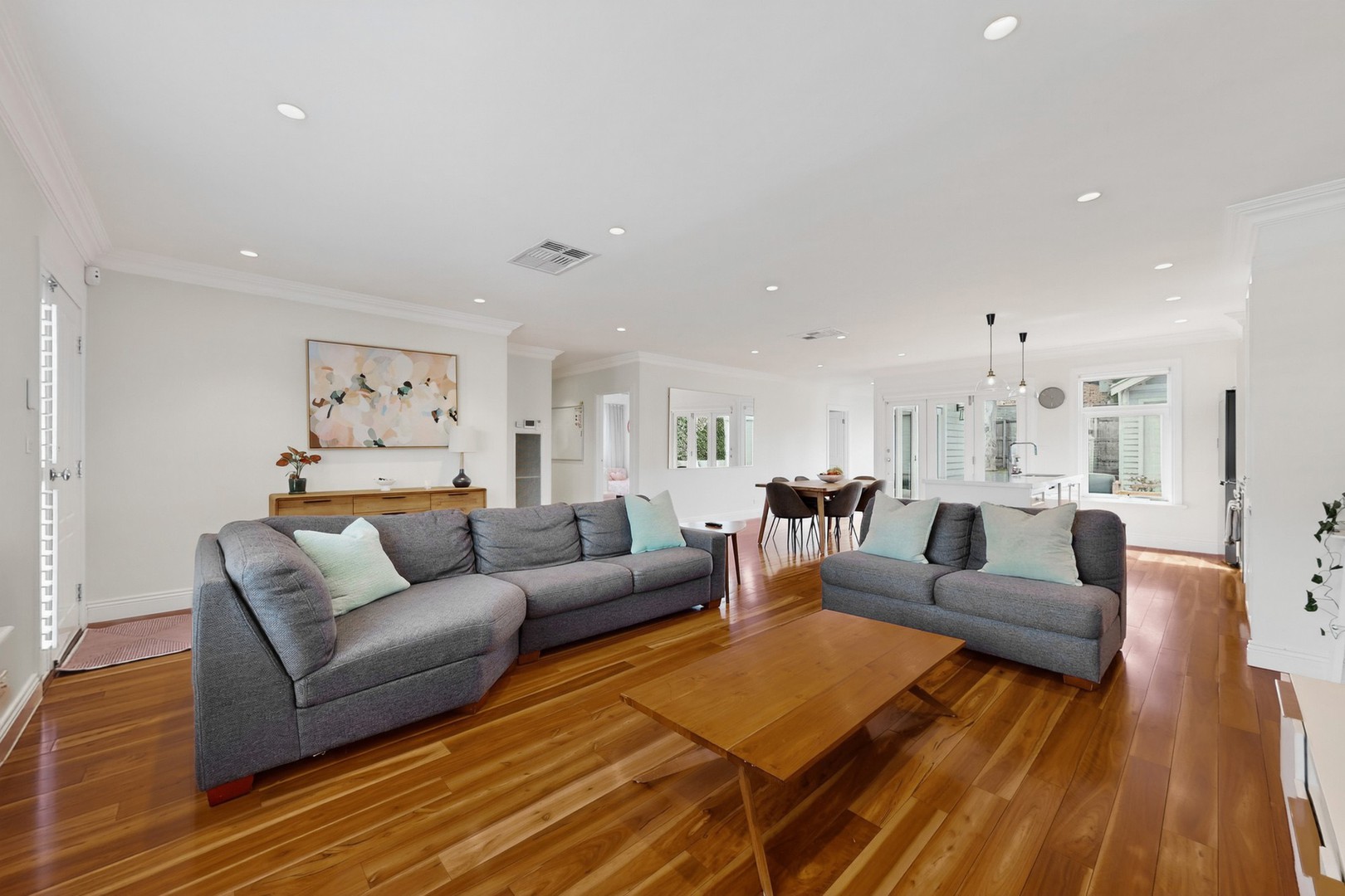 24 El Reno Cres, Airport West, VIC 3042 - Thumbnail 1 - 20/11/2025