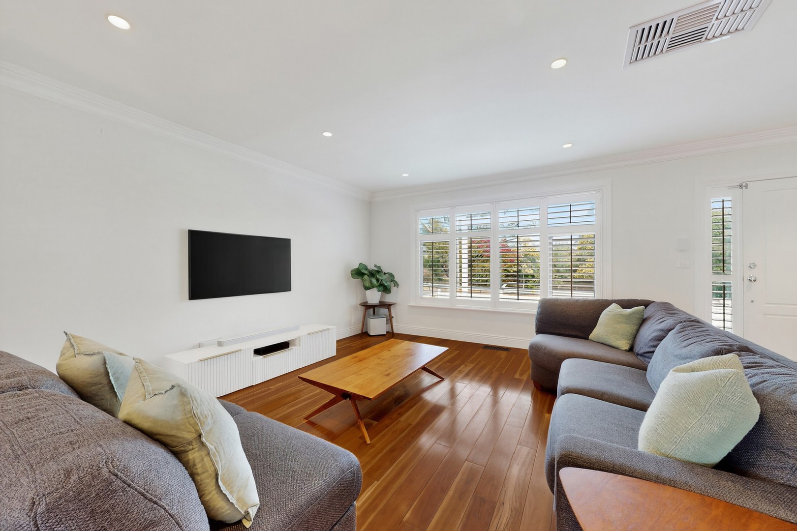 24 El Reno Cres, Airport West, VIC 3042 - Thumbnail 2 - 20/11/2025