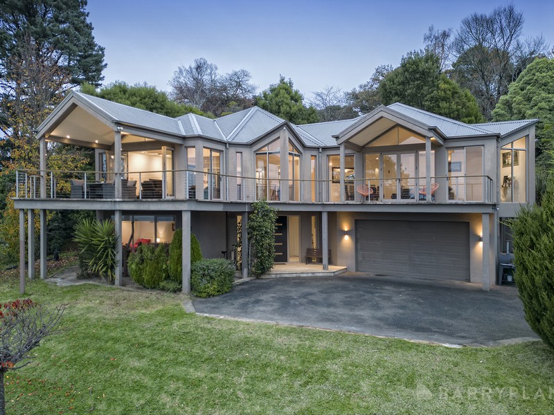 24 Elm Crescent, Emerald, VIC 3782 - Image - 13/08/2025