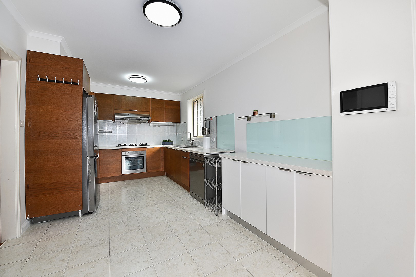 24 Erskine AvenueReservoir, VIC 3073, Reservoir - Thumbnail 3