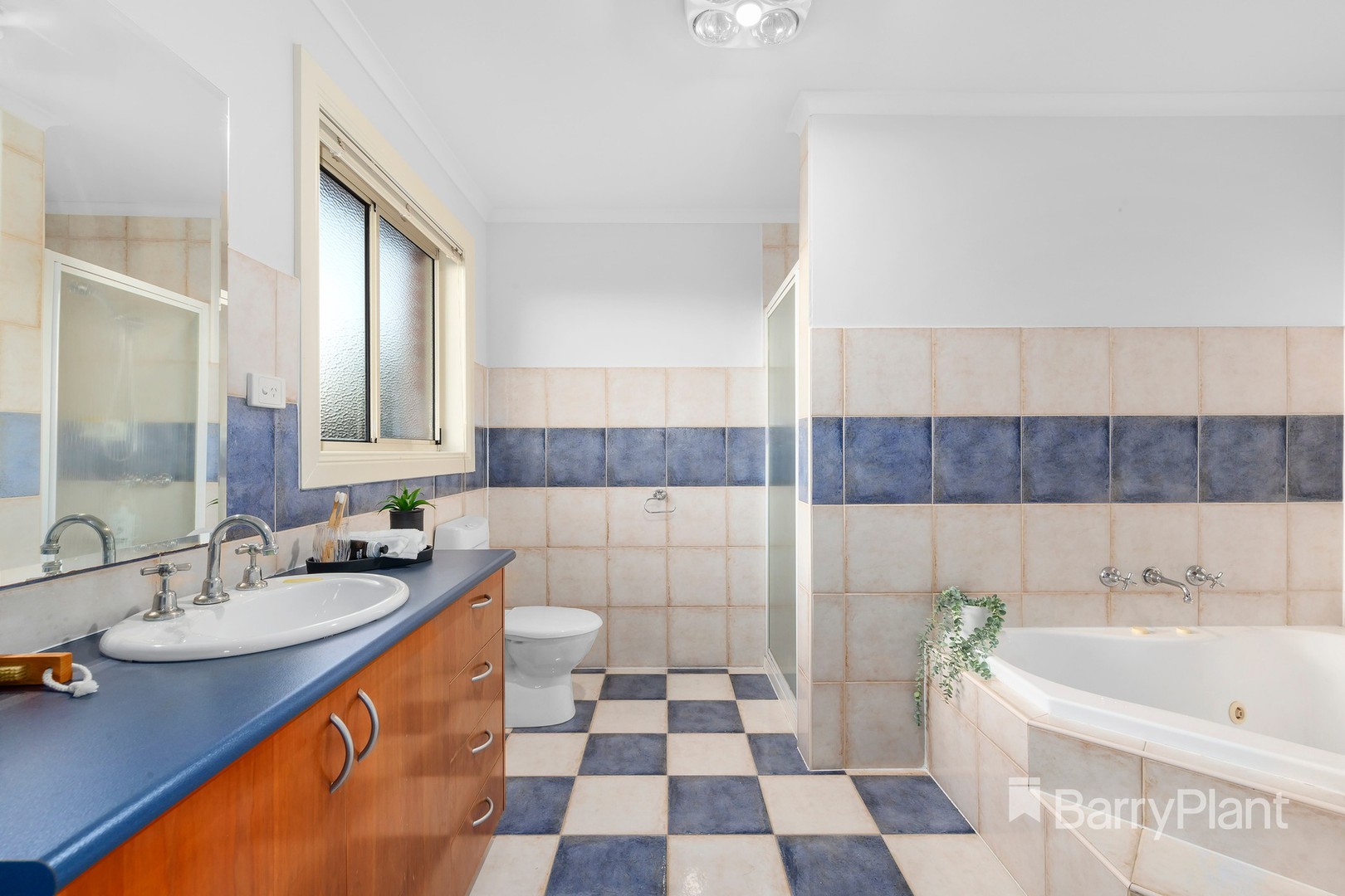 24 Ester Drive, Mill Park, VIC 3082, Mill Park - Thumbnail 8