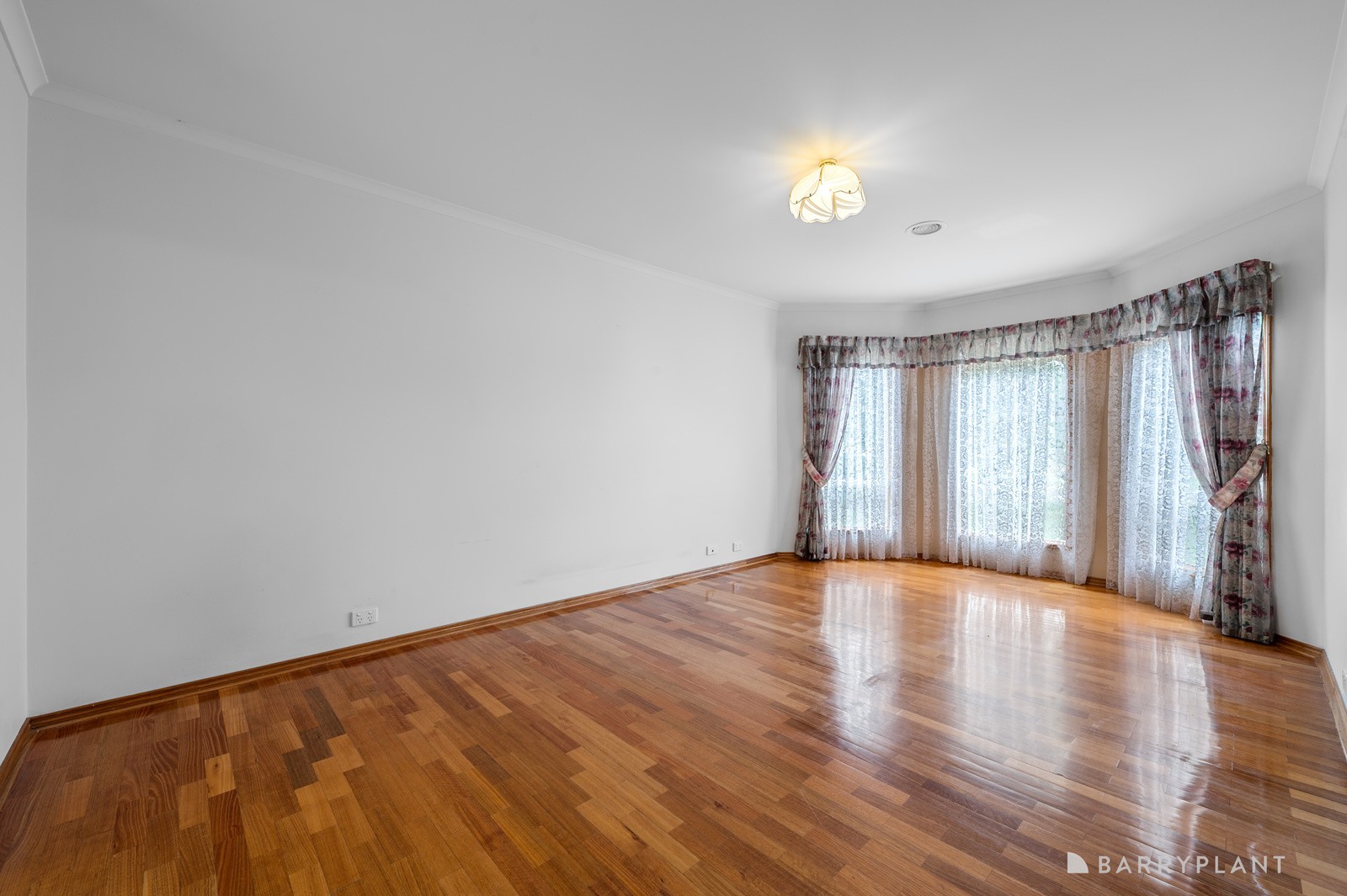 24 Fleetwood Circuit, Melton West, VIC 3337, Melton West - Thumbnail 5