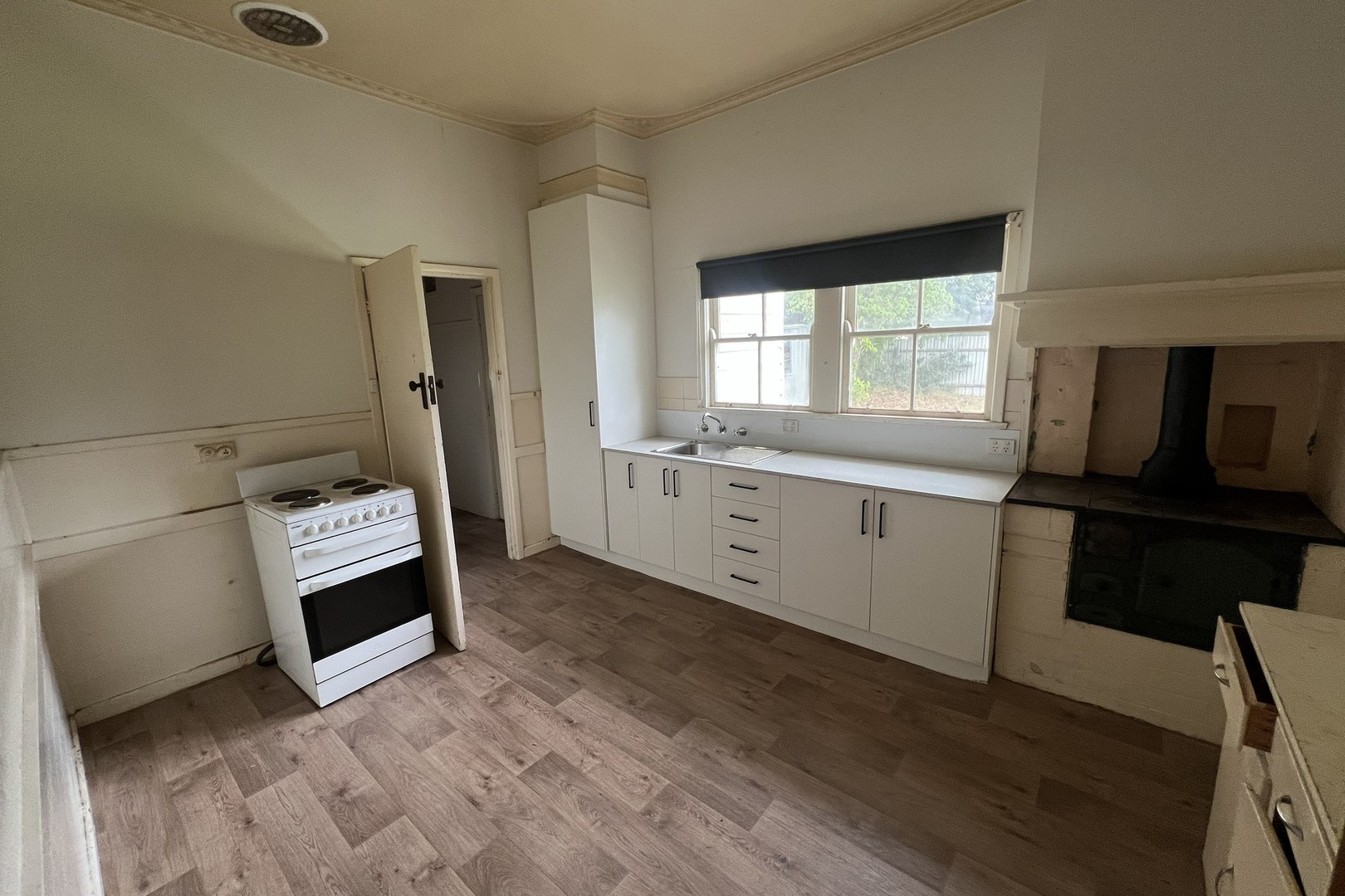 24 Floral Avenue East, Mildura, VIC 3500, Mildura - Thumbnail 6