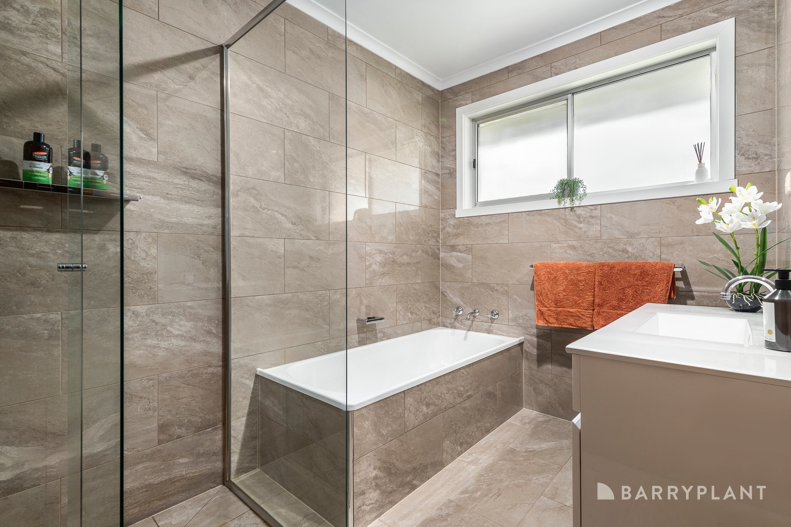 24 Fraser Street, Diamond Creek, VIC 3089, Diamond Creek - Thumbnail 6