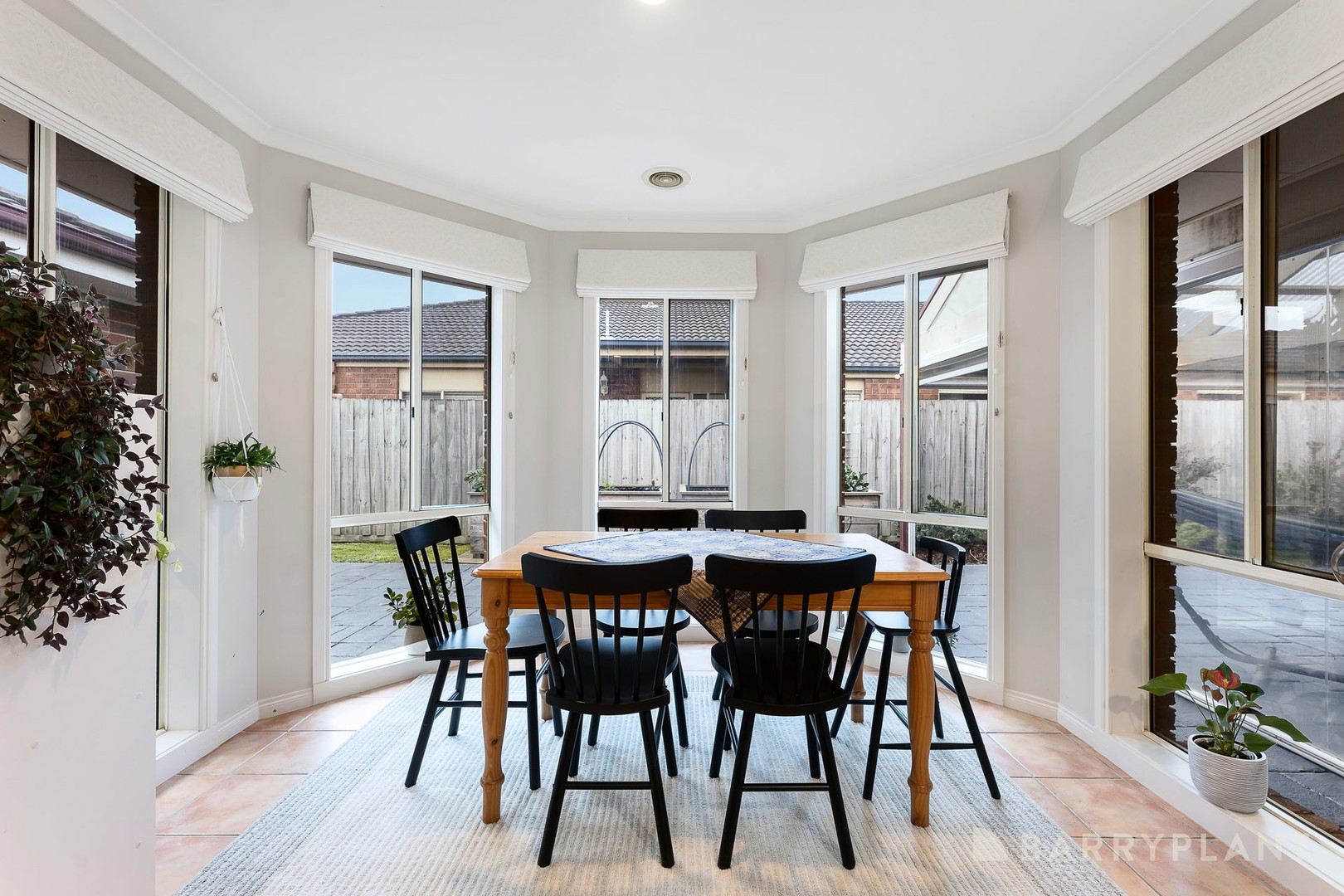 24 Freshfield Avenue, Mooroolbark, VIC 3138, Mooroolbark - Thumbnail 3