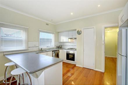 24 Georges Road, Ringwood, VIC 3134, Ringwood - Thumbnail 3