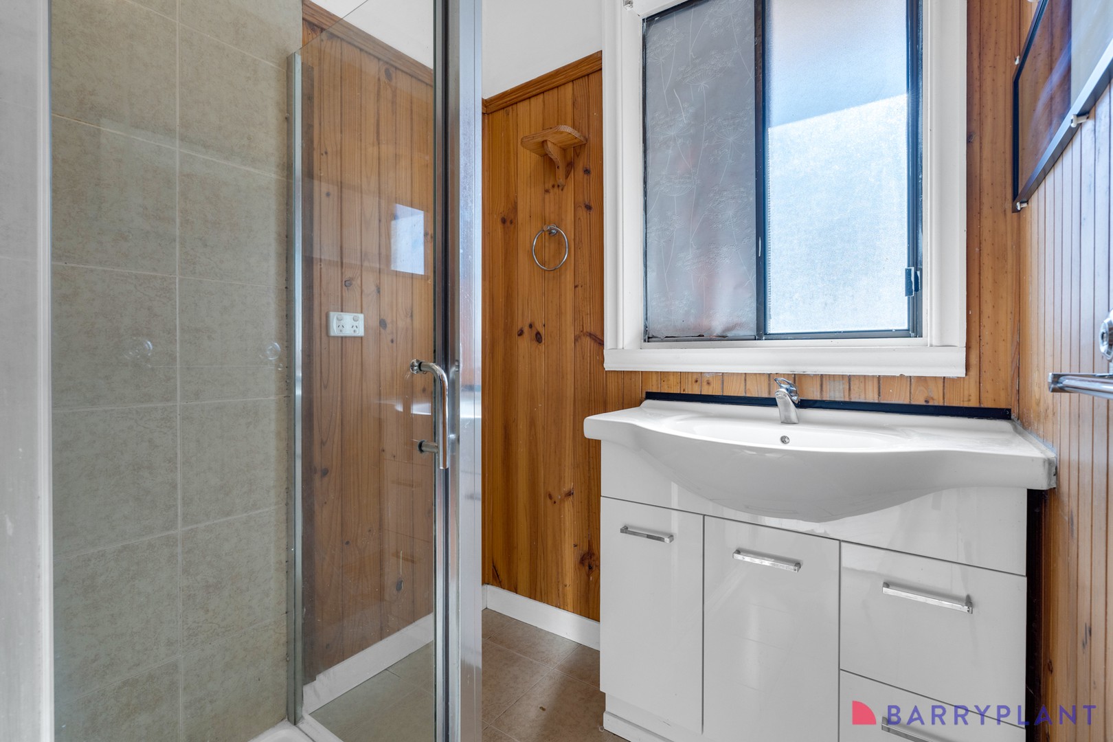 24 Gisborne Crescent, Reservoir, VIC 3073, Reservoir - Thumbnail 8