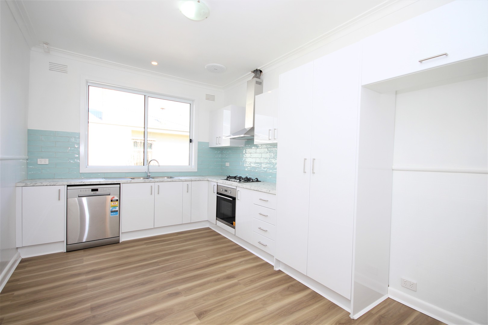 24 Gladstone  Street, Hamlyn Heights, VIC 3215, Hamlyn Heights - Thumbnail 3