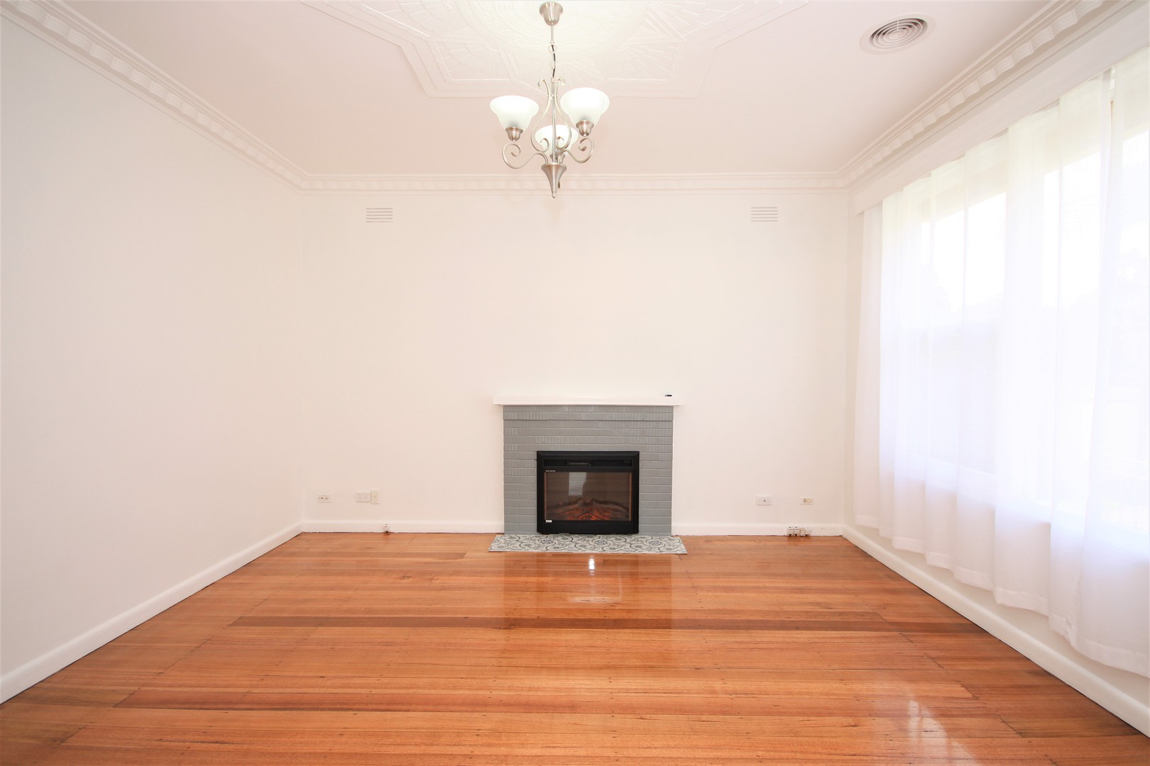 24 Gladstone  Street, Hamlyn Heights, VIC 3215, Hamlyn Heights - Thumbnail 4