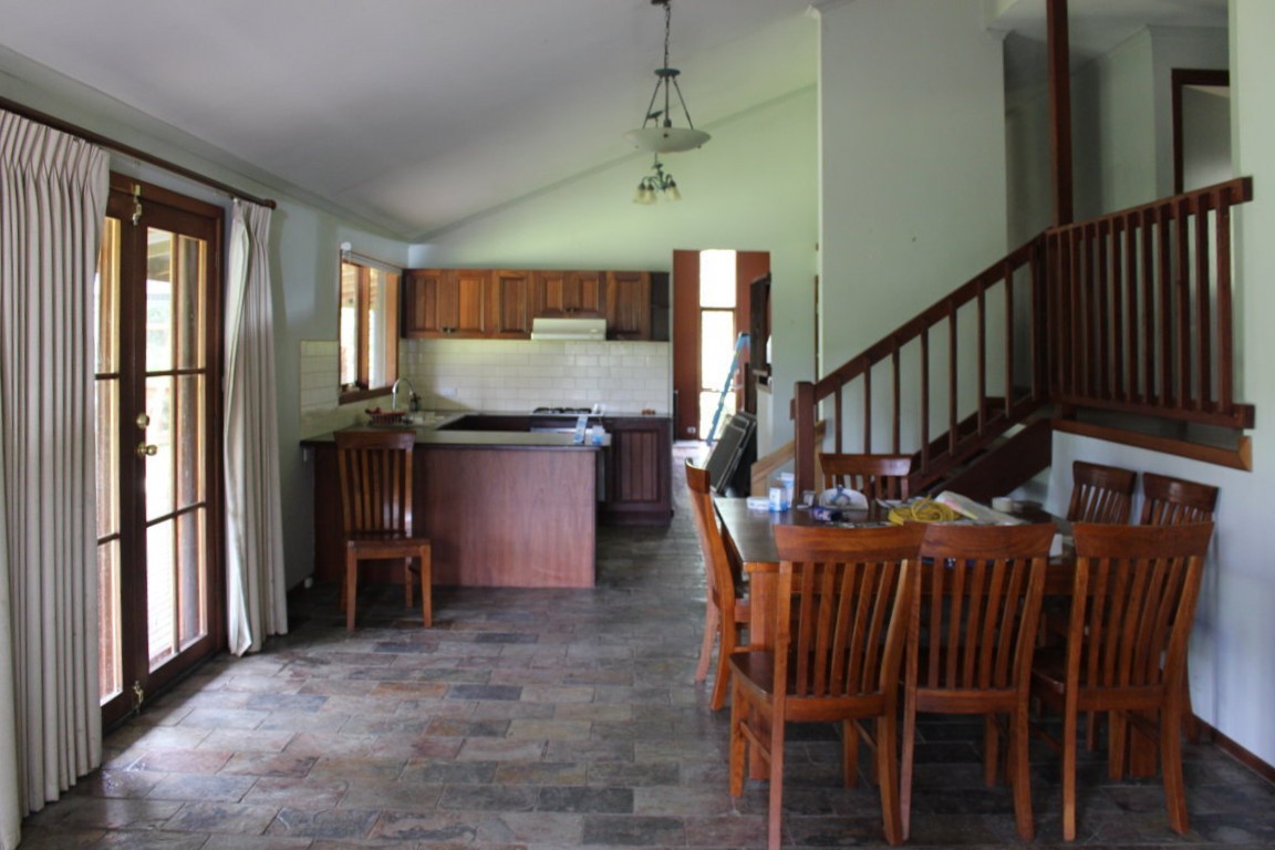 24 Glen Rd, Cockatoo, VIC 3781, Cockatoo - Thumbnail 3