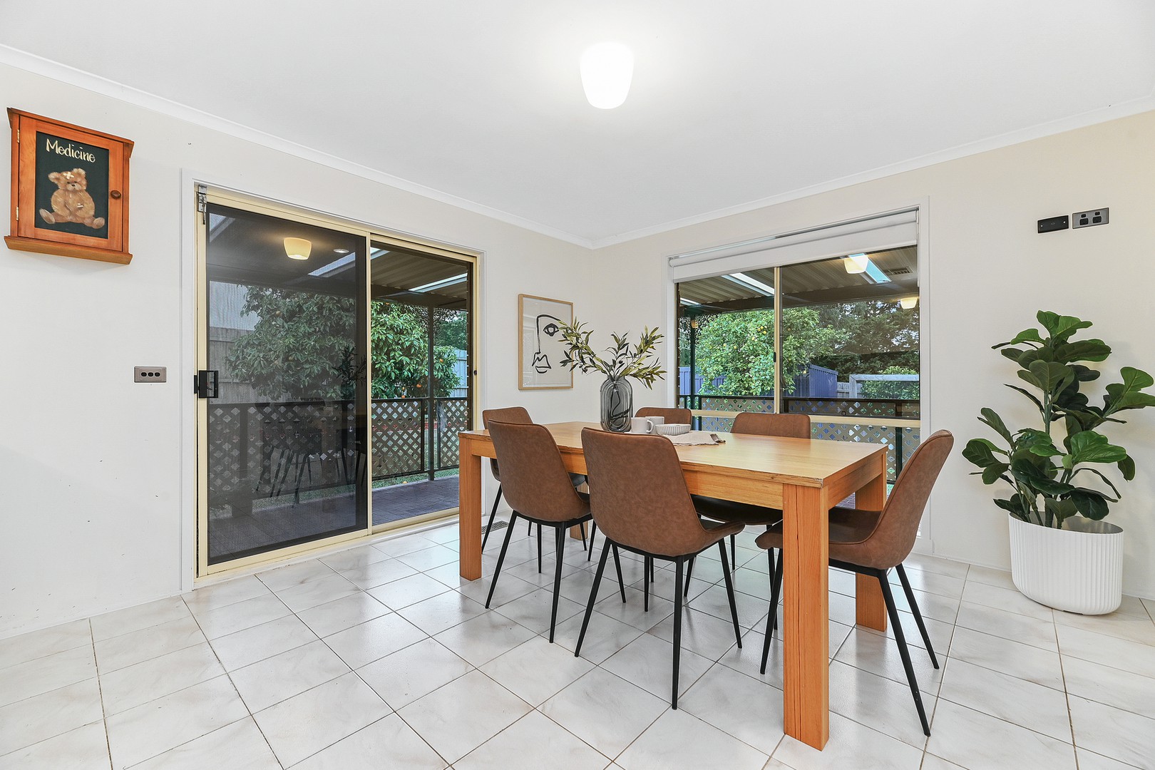 24 Glendale Crescent, Berwick, VIC 3806, Berwick - Thumbnail 7