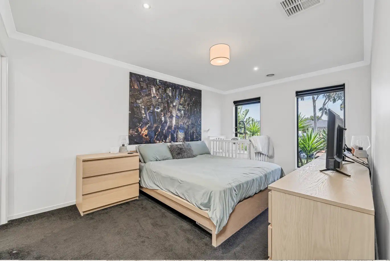 24 Goulburn Street, Cranbourne East, VIC 3977, Clyde North - Thumbnail 4