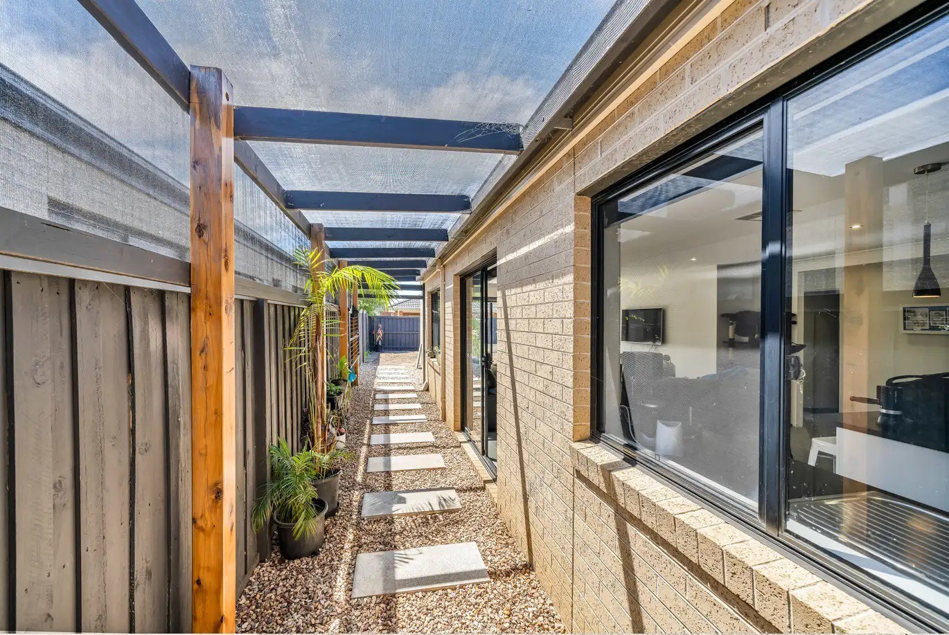 24 Goulburn Street, Cranbourne East, VIC 3977, Clyde North - Thumbnail 8