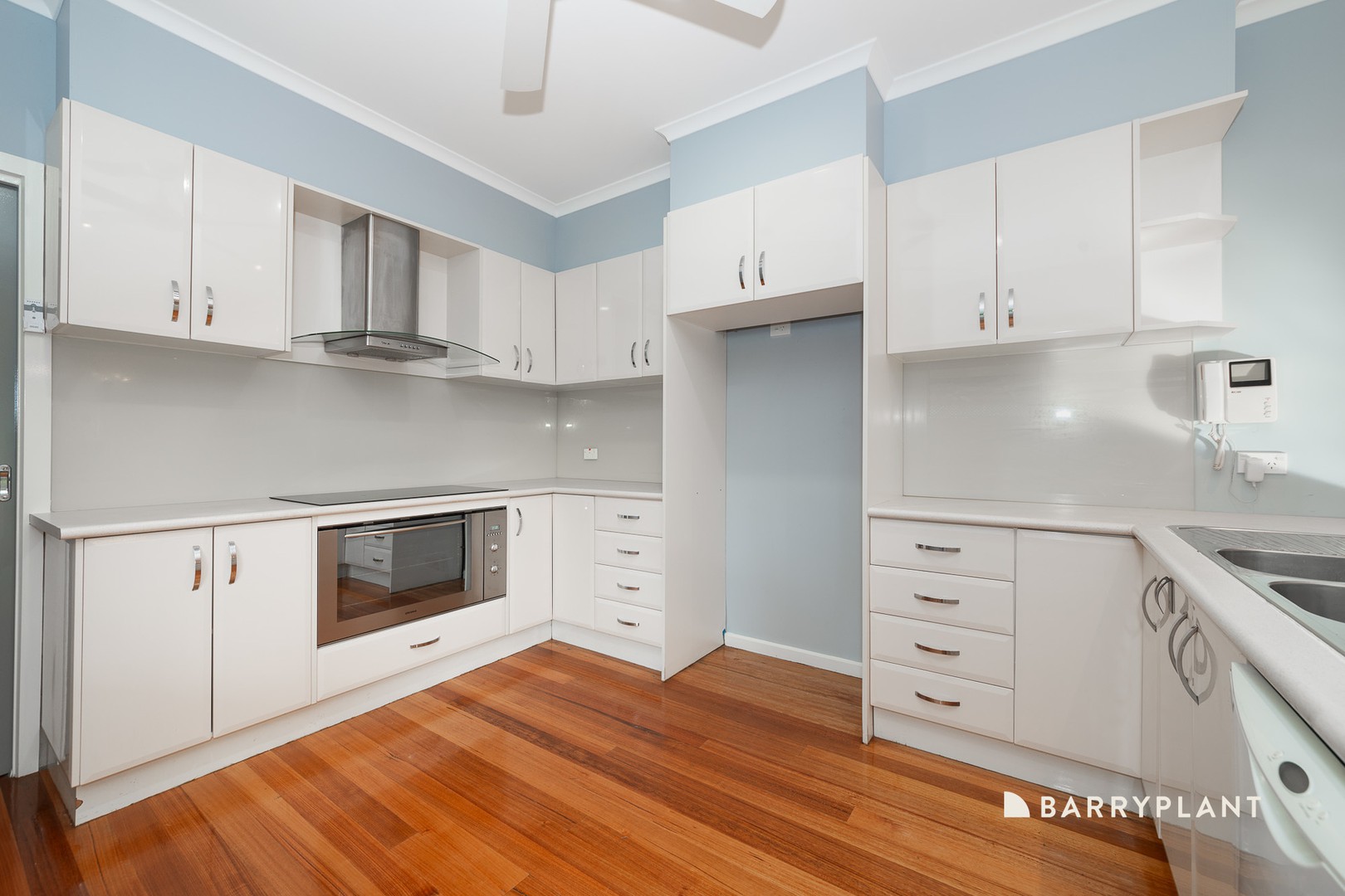 24 Greensted Grove, Roxburgh Park, VIC 3064, Roxburgh Park - Thumbnail 3