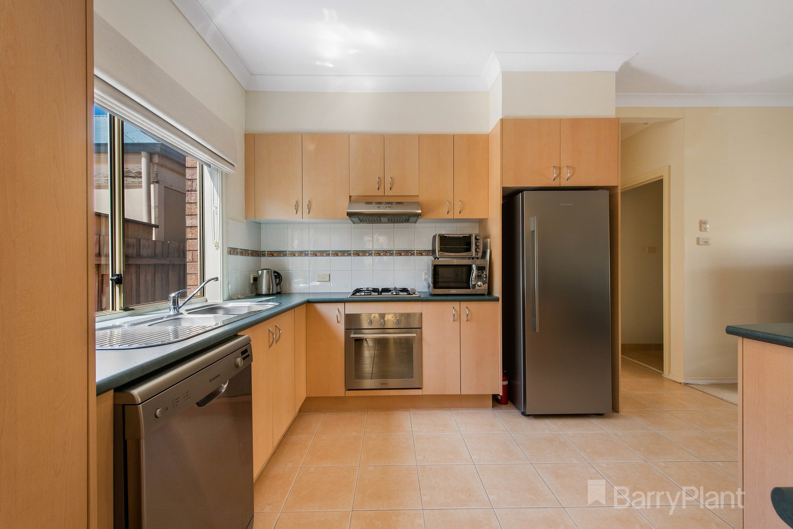 24 Harrington Drive, Melton West, VIC 3337, Melton West - Thumbnail 8