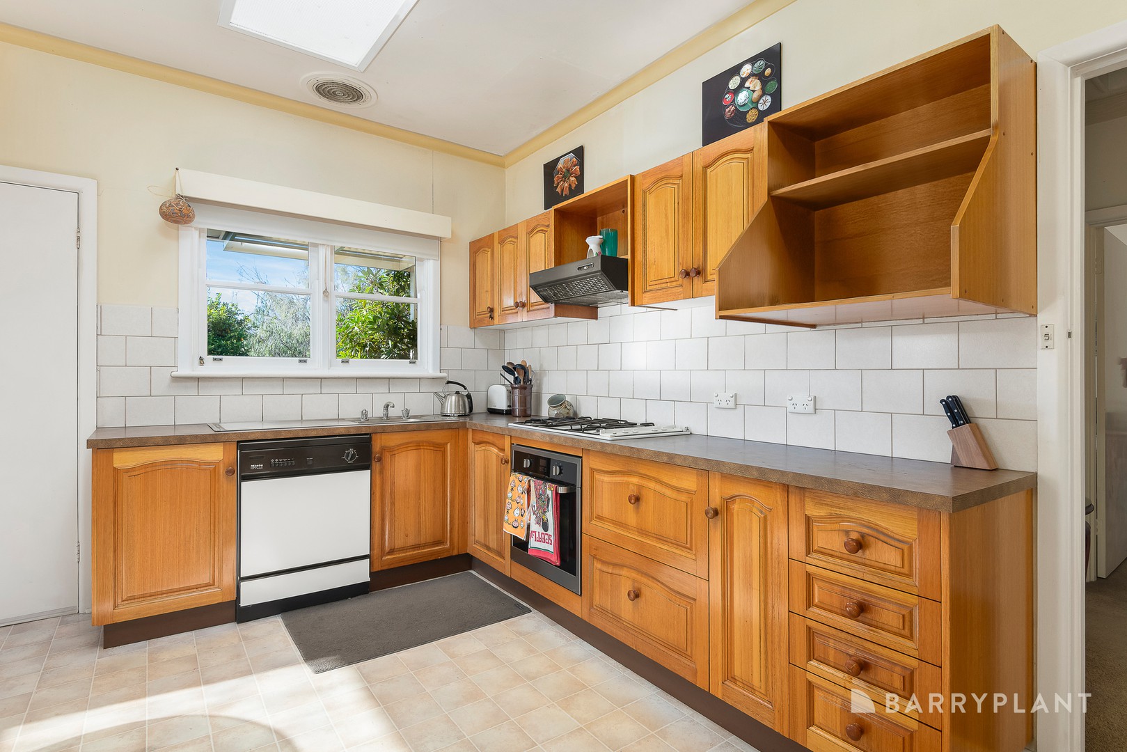 24 Highland Avenue, Highett, VIC 3190, Highett - Thumbnail 6