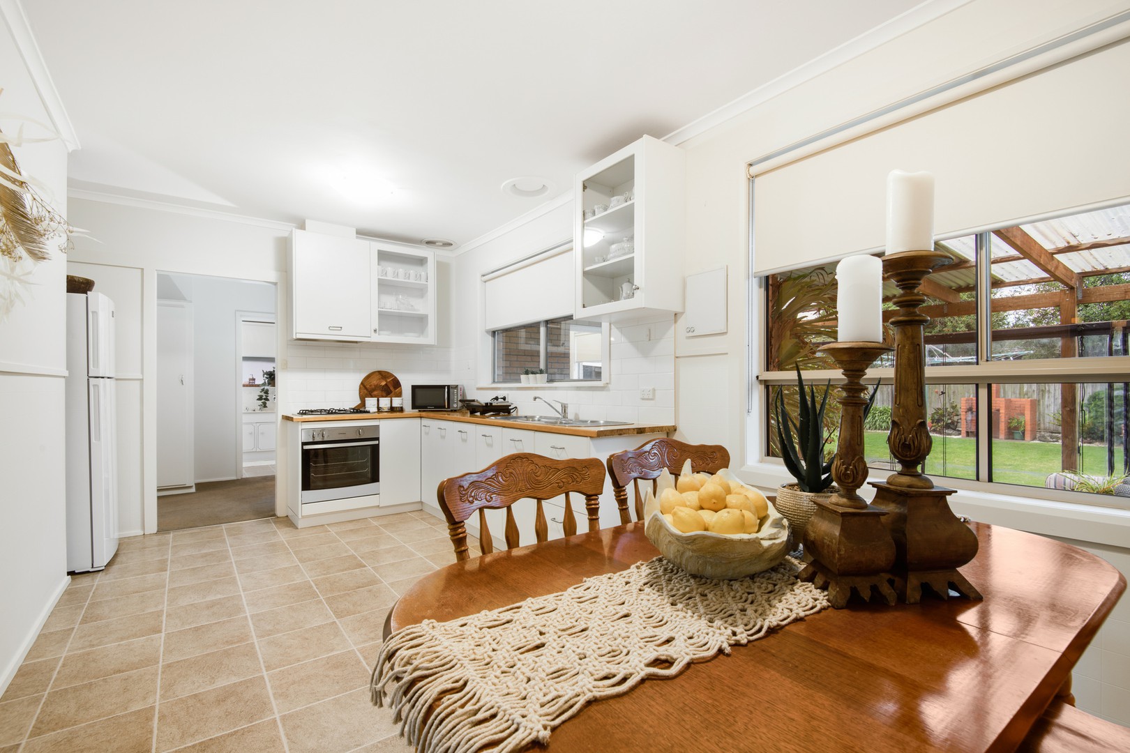 24 Hitchcock Street, Breakwater, VIC 3219, Breakwater - Thumbnail 3