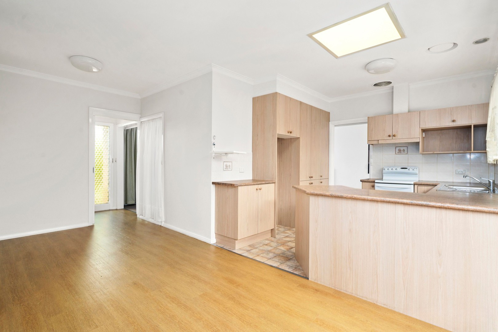 24 Hotham Street, Templestowe Lower, VIC 3107, Templestowe Lower - Thumbnail 2