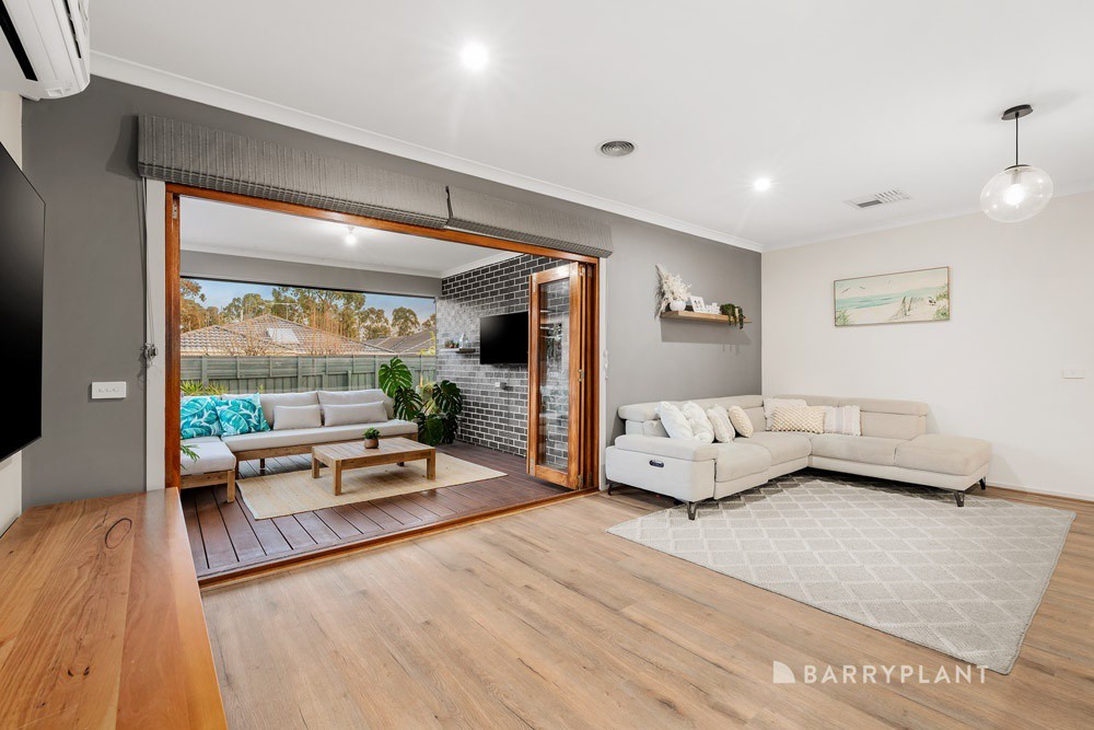24 Hutmil Drive, South Morang, VIC 3752, South Morang - Thumbnail 5