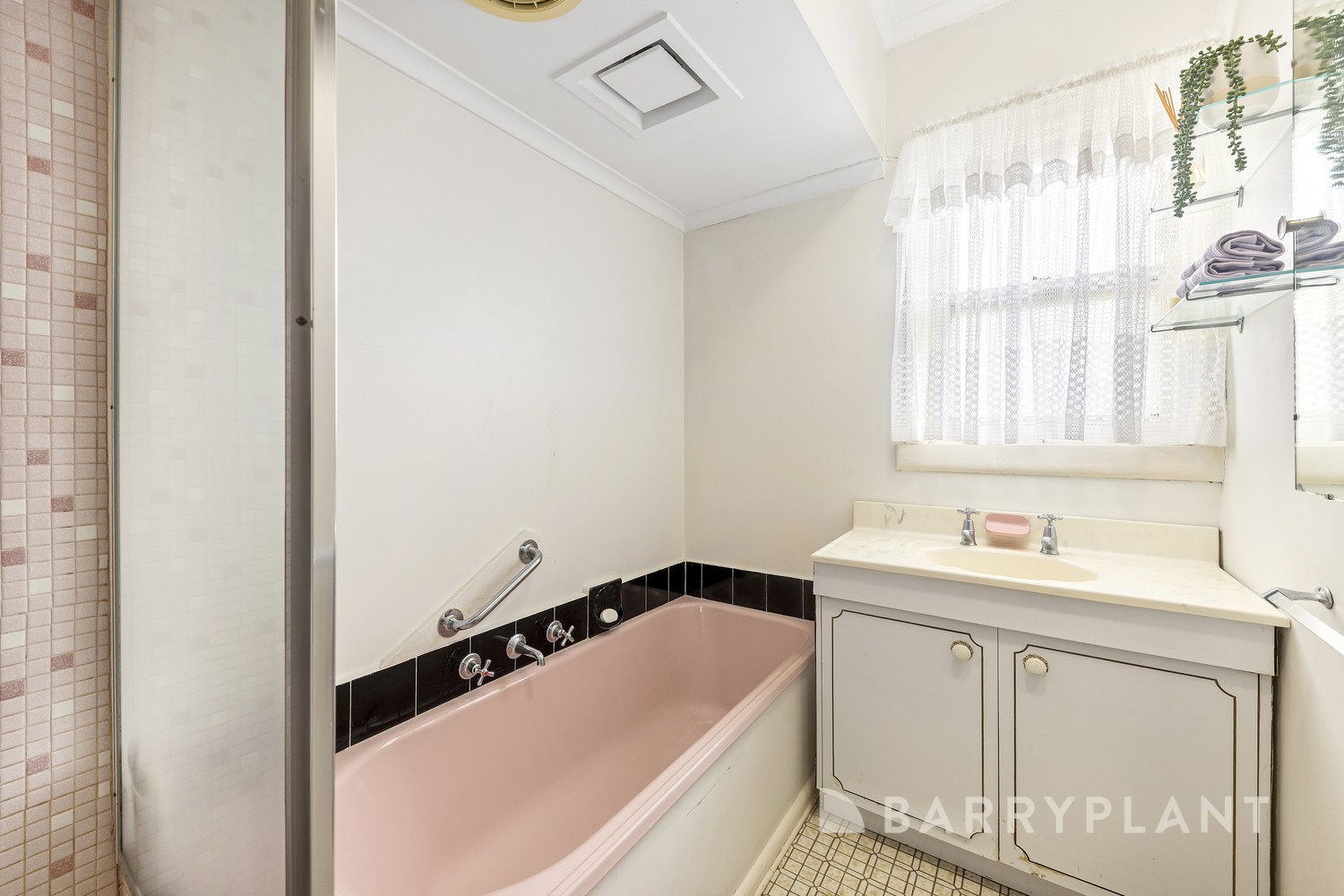 24 Ibbottson Street, Watsonia, VIC 3087, Watsonia - Thumbnail 7