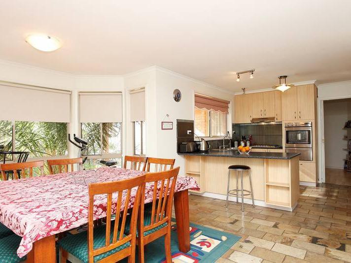 24 Lagarna DriveKurunjang, VIC 3337  - Leased, Kurunjang - Thumbnail 3