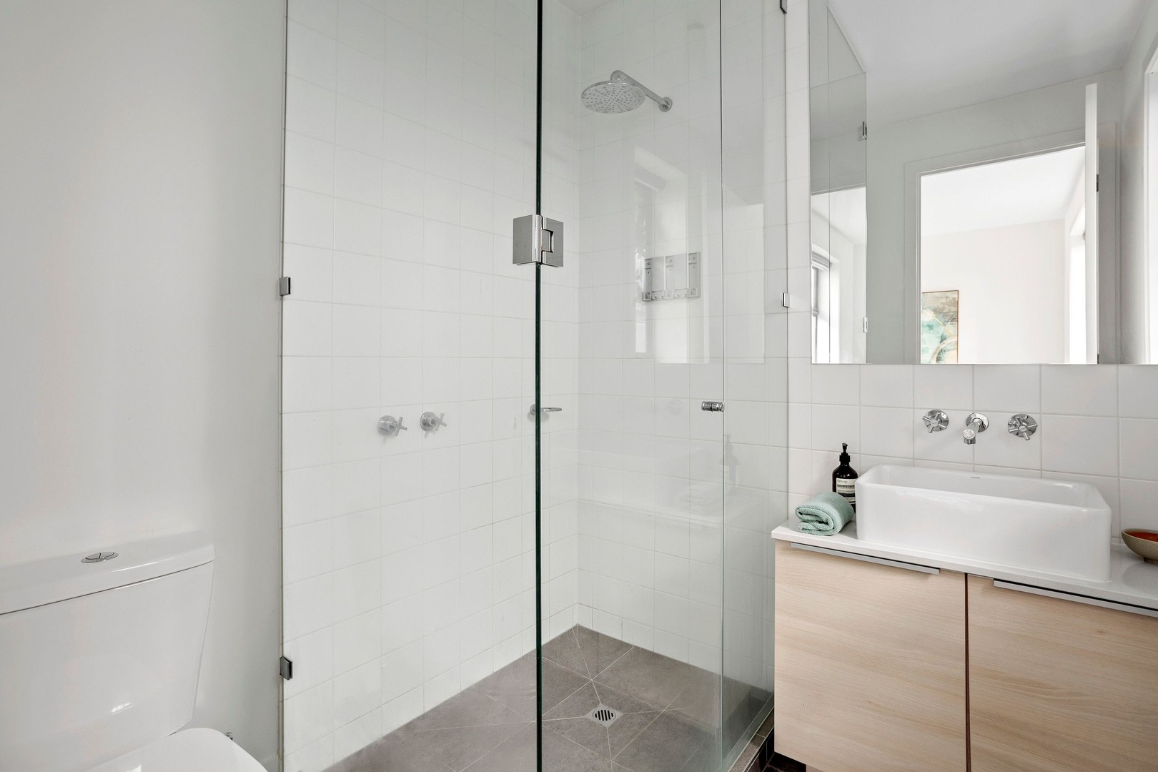24 Lakeside CrescentKeilor East, VIC 3033, Keilor East - Thumbnail 5