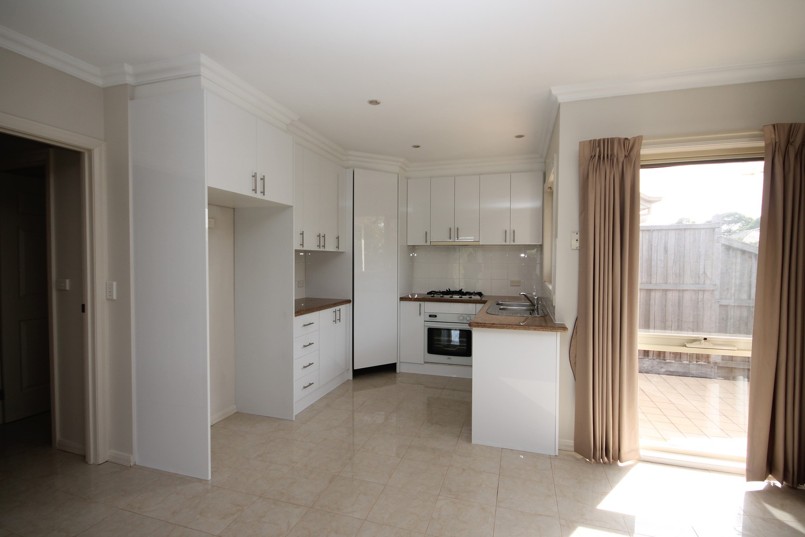 24 Lambourn Road, Watsonia, VIC 3087, Watsonia - Thumbnail 4