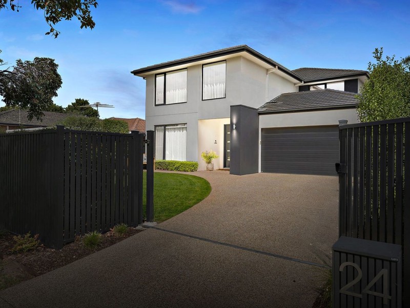 24 Leon Avenue, Rosebud, VIC 3939 - Image - 11/06/2026