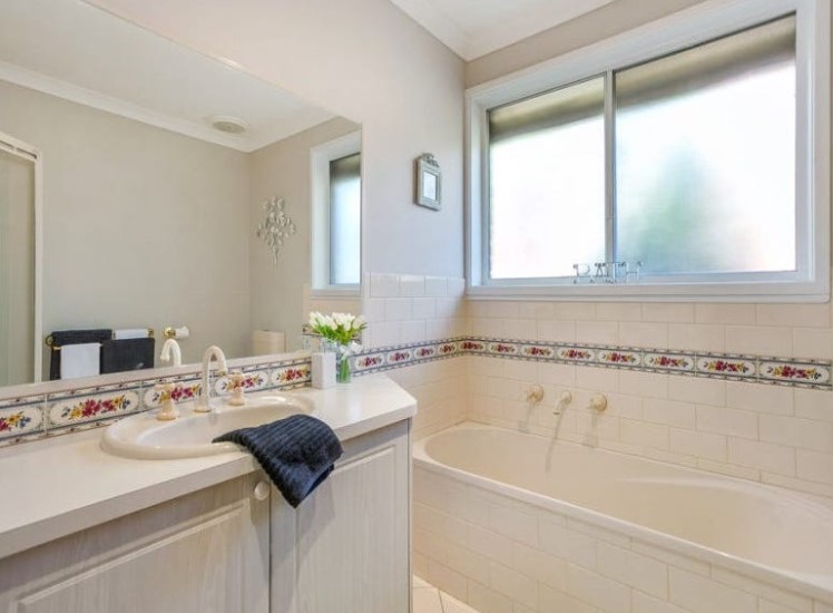 24 Lusk Drive, Vermont, VIC 3133, Vermont - Thumbnail 4