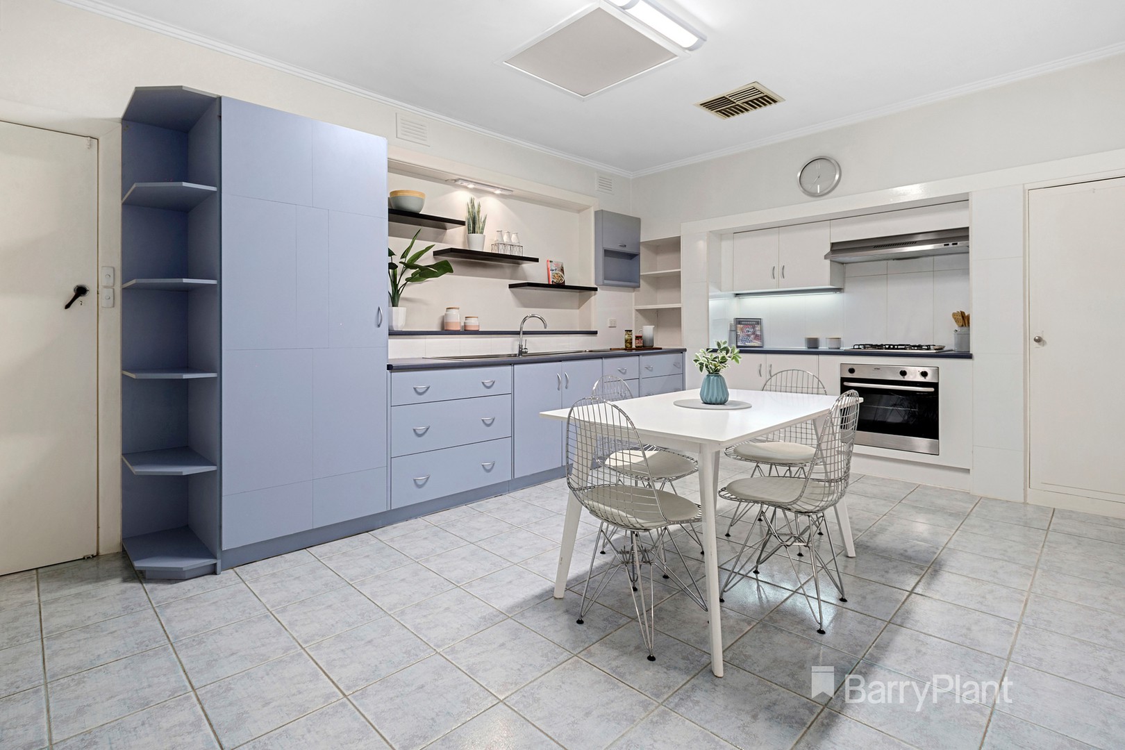 24 Maclagan CrescentReservoir, VIC 3073, Reservoir - Thumbnail 4