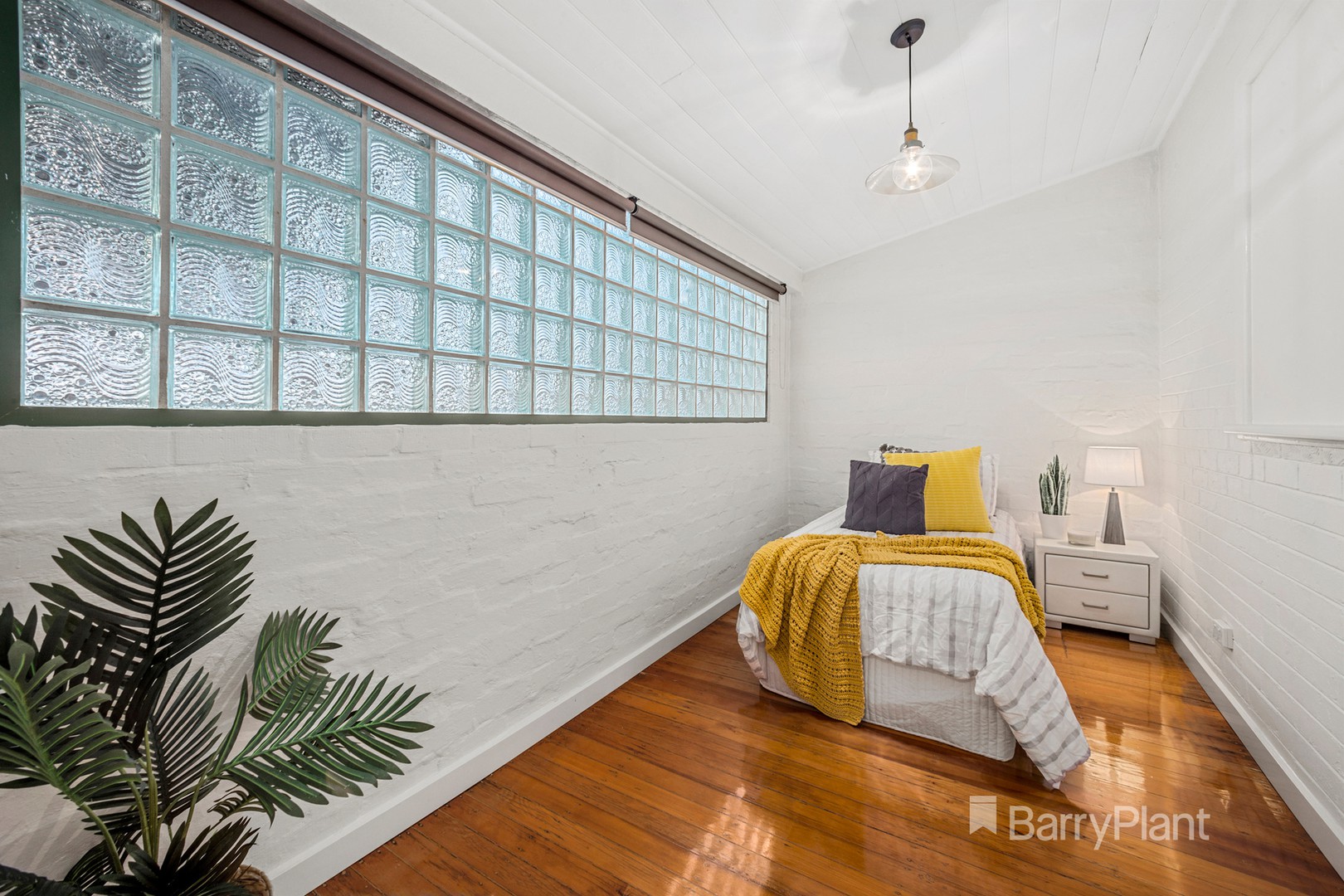 24 Maclagan CrescentReservoir, VIC 3073, Reservoir - Thumbnail 6