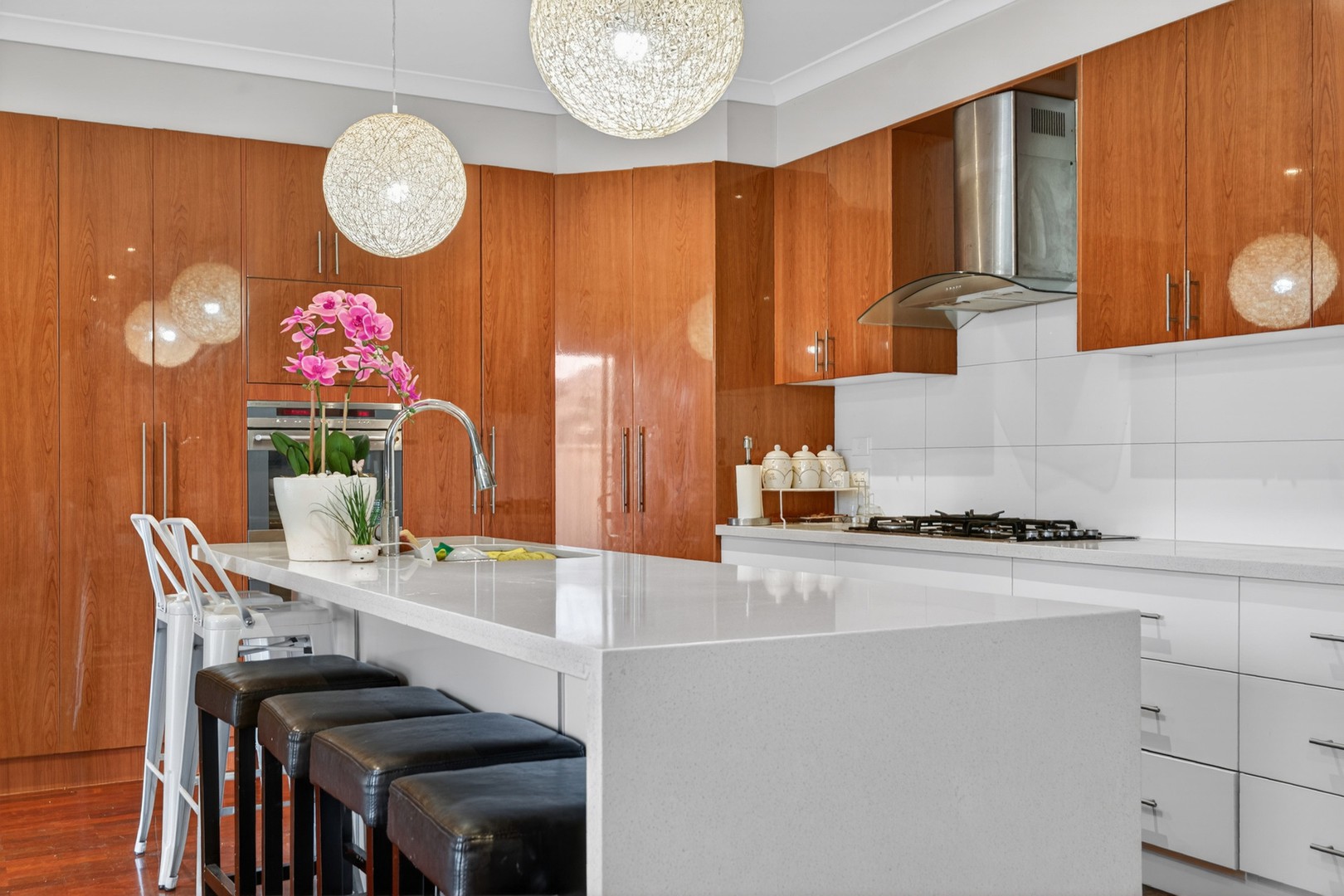 24 Maranoa Grove, Caroline Springs, VIC 3023, Caroline Springs - Thumbnail 3